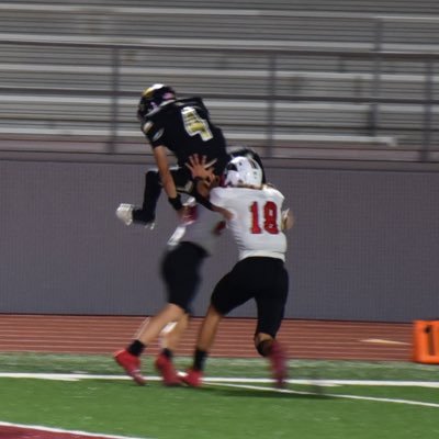 Troy Sandoval 2026 Football baseball basketball Track 5’10 BHS Tx QB/WR/FS/DB https://t.co/tdGbtYNYL8. Troysandoval7@icloud.com
