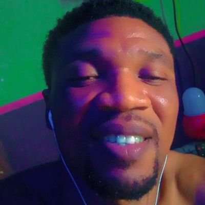 oyegunle200's profile picture. 