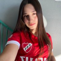 Valentina (@valenvinay) 's Twitter Profile