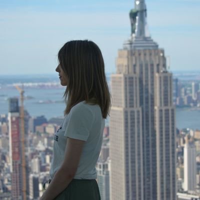 LuciaM0991's profile picture. Founder of https://t.co/nhSXjSPqNJ | Review & compare chatbots | Improving AI experiences through real feedback | 
Supply Chain Student at @NovaSBE