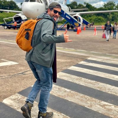 Global citizen, Traveler, Storyteller, Backpacker, Globetrotter | Instagram: roamingwithomar