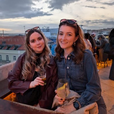 _AlanaBradshaw_'s profile picture. 