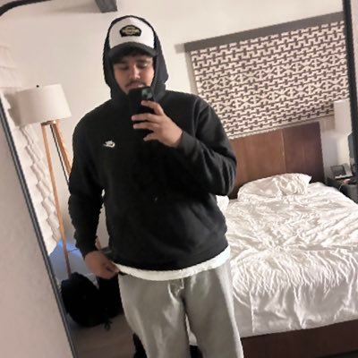 KlNGVERD's profile picture. 19 | GT: VERDXNT 0P | #LakersNation | #UPTheChels | #HTTC | #SOE