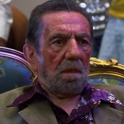 karisikisler3's profile picture. 