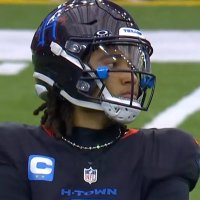 Edd (@edbravo19) 's Twitter Profile