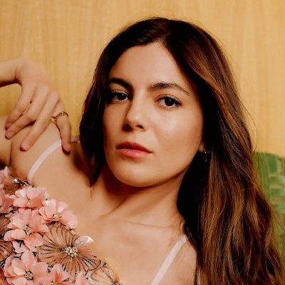 monicabarbarobr's profile picture. Primeira e única fonte de informações dedicada à atriz Monica Barbaro no Brasil. — We're NOT impersonating Monica and we're not related to her or her team.