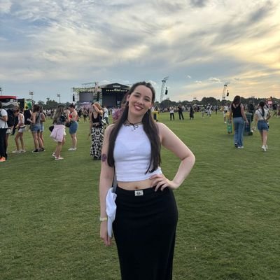 Valenntinah02's profile picture. 