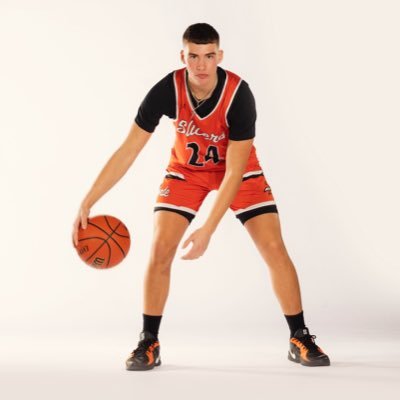 Griffin Ott-Large Profile