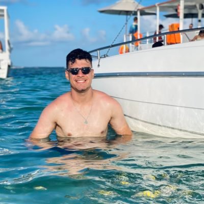estudante de direito e comentarista de bbb nas hrs vagas 🙄