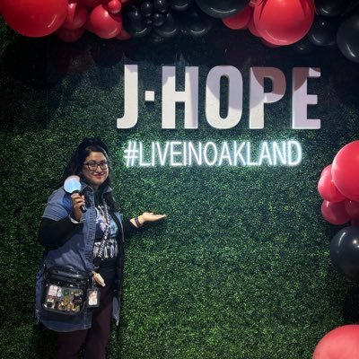 💜🧩/North California🌆/ I’m a photographer 📸📱/🇲🇽🇺🇸/Former marine sister 🦅🇺🇸/Sacramento BTS Army / 27/ Army since 2019/ back up account @TKOBlackHeart8