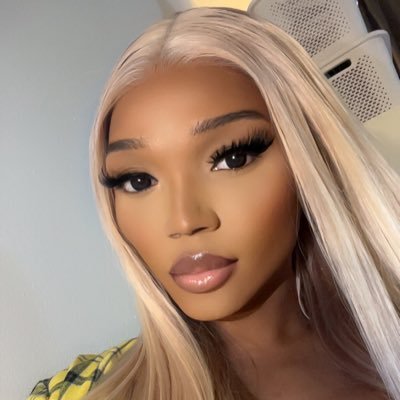 Radikalpom's profile picture. 