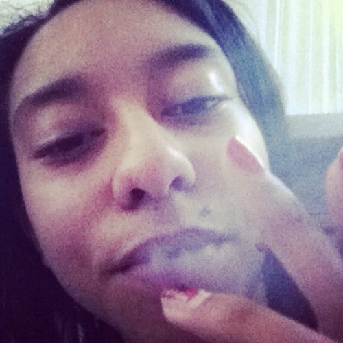 highlyBlunted_'s profile picture. living life like i should :) #teamfollowback #familyfirst