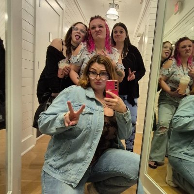 Rayzburn93's profile picture. 