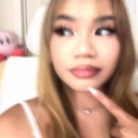 cesca (@cescaluvbot) 's Twitter Profile