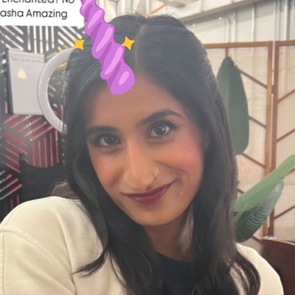 arashafriend's profile picture. big fan of Smosh. ever heard of it #lesbian 🇵🇸