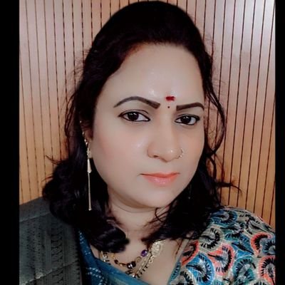 padmajapatrudu's profile picture. 🚩 𝐉⃯⃖𝐚⃯⃖𝐢⃯⃖ 𝐒⃯⃖𝐫⃯⃖𝐢⃯⃖ 𝐊⃯⃖𝐫⃯⃖𝐢⃯⃖𝐬⃯⃖𝐡⃯⃖𝐧⃯⃖𝐚⃯⃖  🚩

ప్రకృతి ప్రేమికురాలిని...వర్షం, పచ్చదనం..అందమైన తారలతో నిండిన అర్థరాత్రి ఆకాశం నా ఇష్టాలు..❤️