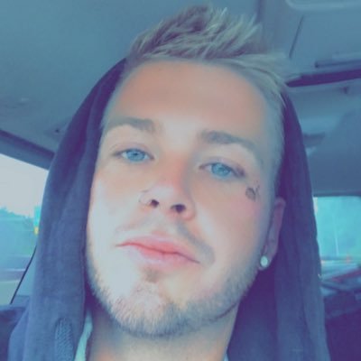 Just a halo kid from Akron |33| Father| Browns enthusiast| Metal head
