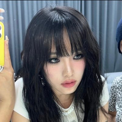라예 Profile