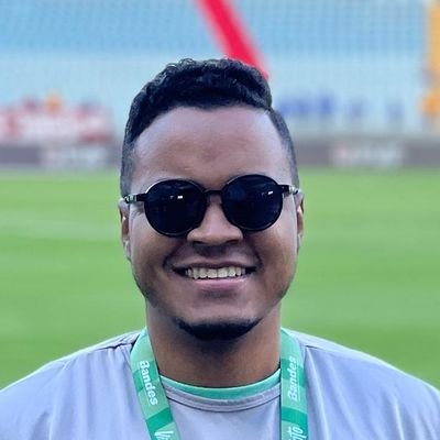 ⚽ Periodista deportivo |
📺 Productor |
💻 Redactor SEO |
🗣 VoiceOver |
📱 Creador de contenido