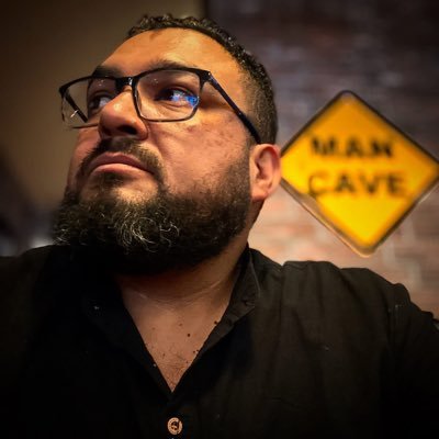 RichardEsNet's profile picture. ➟ Co-Founder @SoyGeekNews ➟ #Coder #Gamer #Geek #Tech ➟ I love StarCraft 2 =)