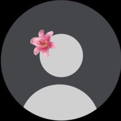 TITIUTIUU's profile picture. لا شيء معي إلا كلمات