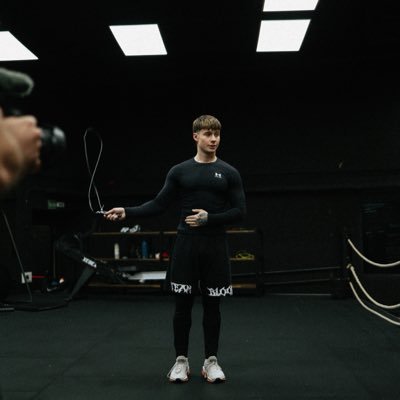 MZZΛ Profile