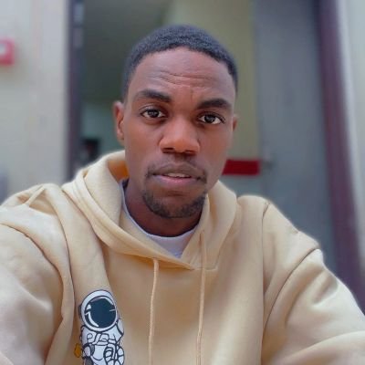 Am simple,  proud to be a Muslim👌 supporting Liverpool Fc 🔥🔥#YNWA