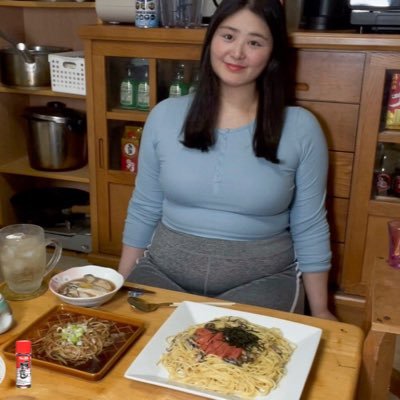 pochacosake's profile picture. みけぽ女子の安くて美味しい道民グルメをYouTubeにて配信中です。もし気になったら↓↓↓