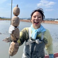 新原菜摘 (@aitacar_natsumi) Twitter profile photo