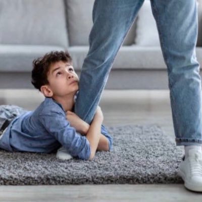 v_akambe's profile picture. 