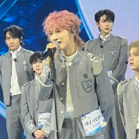 baby carrot🍼🥕| NexT1DE_Huyetao🌊🍑 (@j_an_edoe) 's Twitter Profile