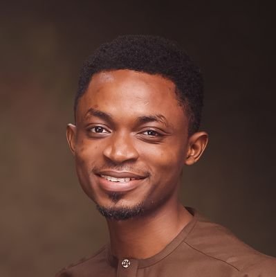 Senior Graphic Designer with expertise in general marketing design, motion graphics, video editing, and UI design (mobile & web).
Portfolio below 👇