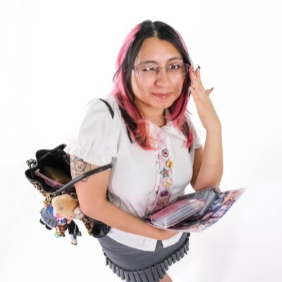 adri1ii's profile picture. trinket lover