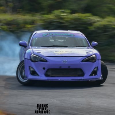 サンダーお兄さんの編集ちゃんです。愛車の86はMT換装86と不動の計2台・BRZはSRスワップと不動の計2台・積載車はデルタ・CBR250RRレストア中/社会人野球応援団ベース担当