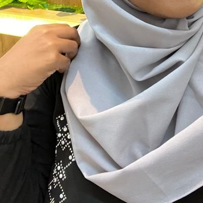 hobirebahan21's profile picture. aku sayang aku