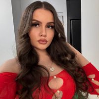 Goddess Veronica (@veronicaraydom) 's Twitter Profile