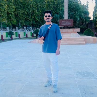 Hardik31903760's profile picture. 