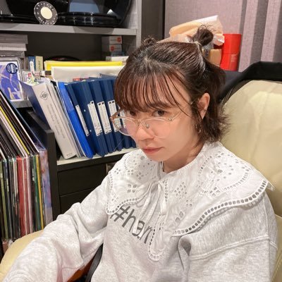 yep=Stefanie=HALIFANIE=さっちん＝Sachiko Onuki＝小貫早智子 HALIFANIEという張替智広とのユニットでYUKIさん木村カエラさんなどへ楽曲提供/Ri Ri Riligionメンバー/後藤まりこ、ホフディラン、岡村靖幸、カーネーションなどコーラス参加/Stefanie配信中！