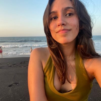 Valeee_ssc's profile picture. Cheri cheri lady