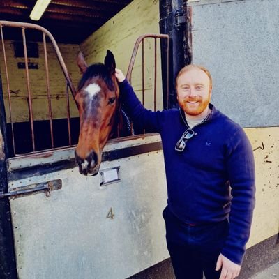 A big stuffy horse, often off the bridle but always finds plenty for pressure! #nationalhunt #BCFC
Proud part owner of Callout @jmorlandracing
