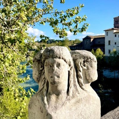 eliasabiaad's profile picture. 