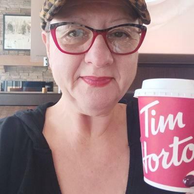 sheilabianconi's profile picture. #ElbowsUp #Canada 🇨🇦 🍁 🇨🇦 self-educated save CBC RADIO and NPR along with PBS, TVO together the stations allowed everyone to learn & help my community grow