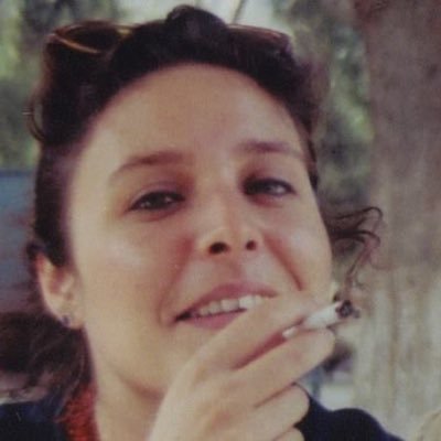 amourofselene's profile picture. 