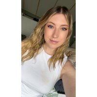 Holly May 💙 (@hollehmae) 's Twitter Profile