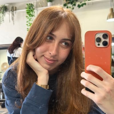 lynatflyt's profile picture. claudeshaming clout farmer | she/her
