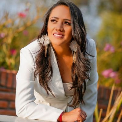 Política Queretana, mamá todo terreno, Abogada exitosa, defensora de las causas justas. ✨🙌💞⚜️Salas