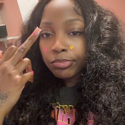 badgyalpinky's profile picture. real sad girl shit $badgyalpinky