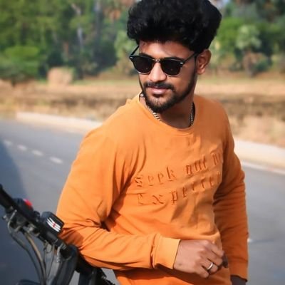 aravmech07's profile picture. #Thalapathy 🔥 || #ARR ❤️ || #MSD 🏏|| #GVM 😎 || அன்பே சிவம் 💜