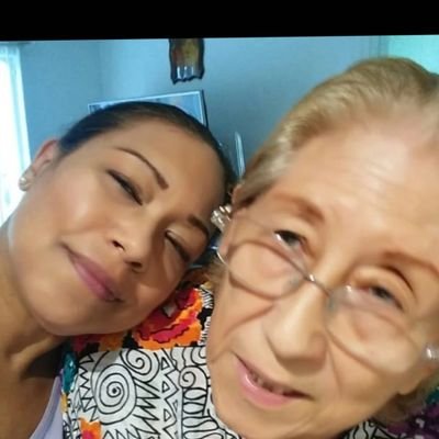 DollTweetMe's profile picture. 👑 *#KimCattrall
📽 #AboutMyFather
#SATC
👑 *#AllyWalker 🎥 #FarMore
👑 *#KurtSutter 💀 #SOA #Pie #ItsComeToThis Podcast