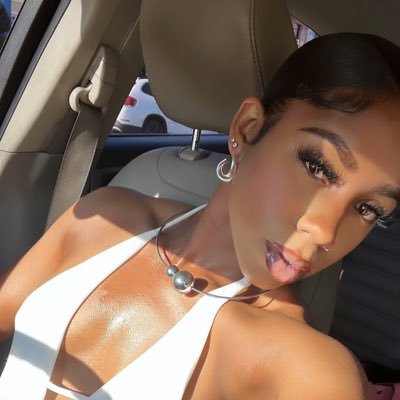 theeciera's profile picture. 